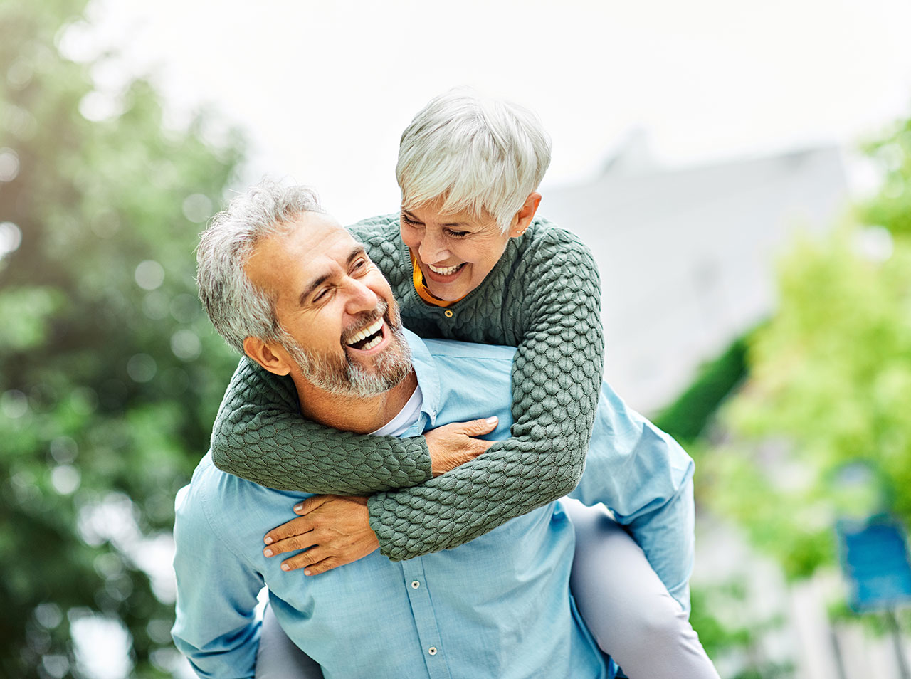 Full Dentures vs. Partial Dentures: Which Option Is Right for You?