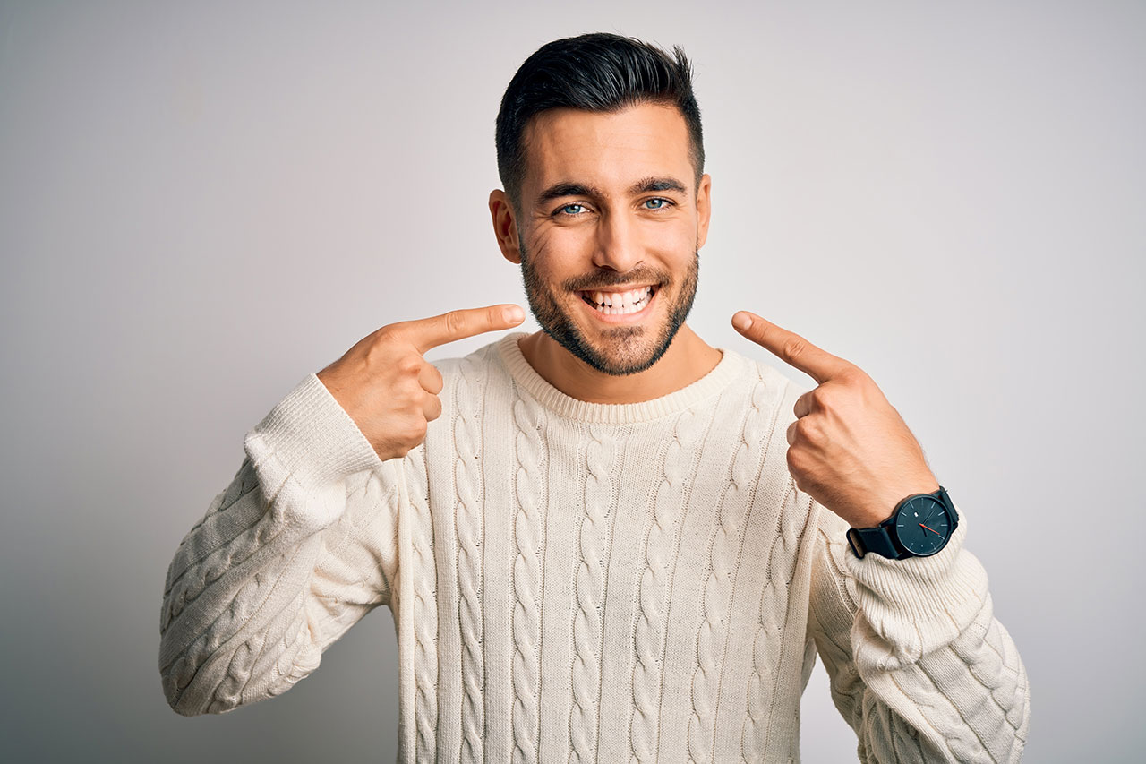 Smile Makeovers: How Cosmetic Dentistry Can Combine Multiple Treatments
